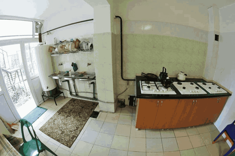 Гостевой дом Натали в Геленджике,вторая кухня.png